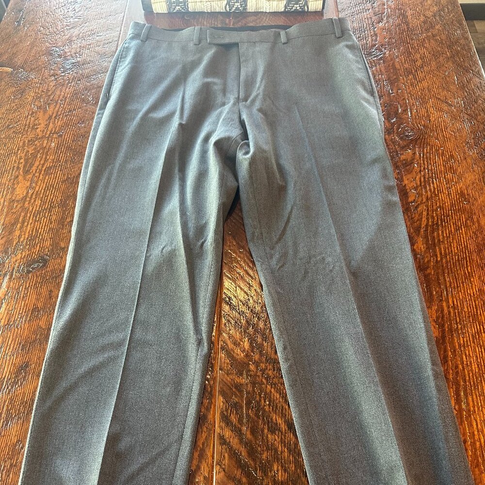 Van Heusen Slim Fit Dress Pants – Gray